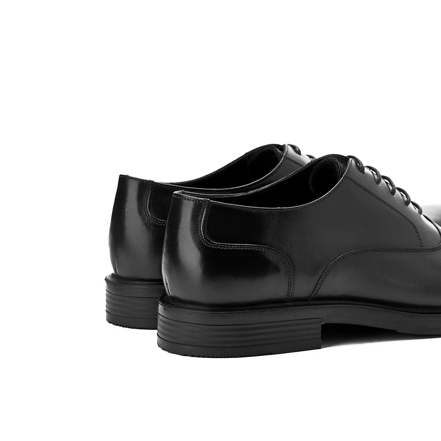 Concord Cap-Toe Oxfords Black