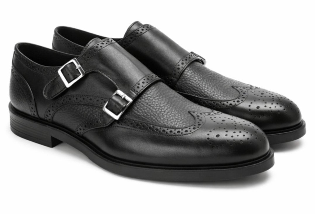 Dakota Monk Black